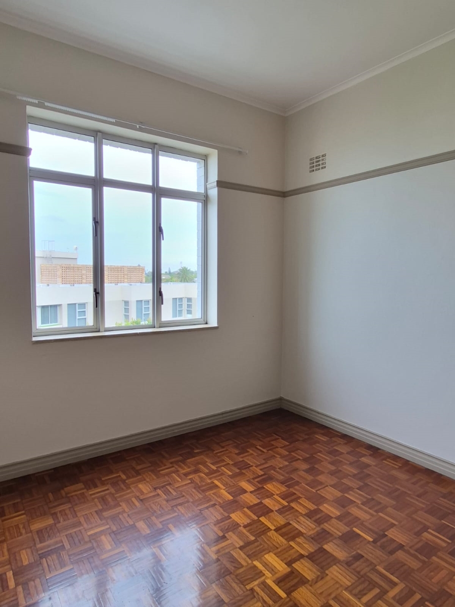 To Let 2 Bedroom Property for Rent in Summerstrand Eastern Cape